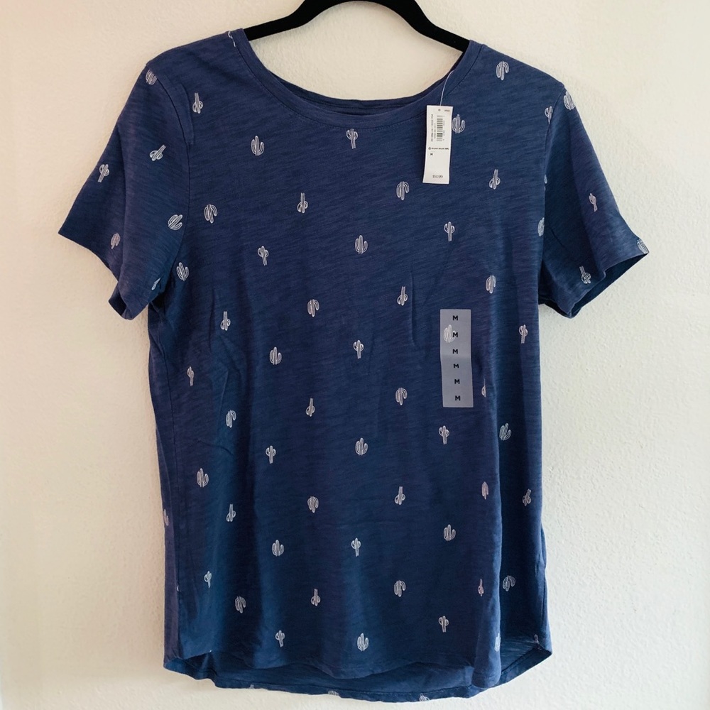 Tshirt w/ cactus prints